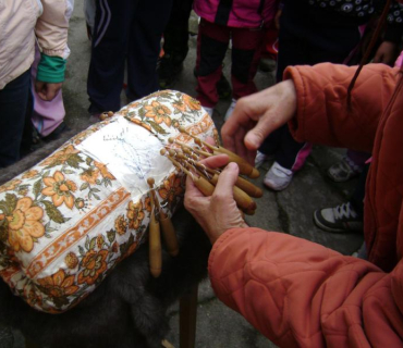Výlet dětí z MZŠ Dymokury 18. října 2012 do Činěvse